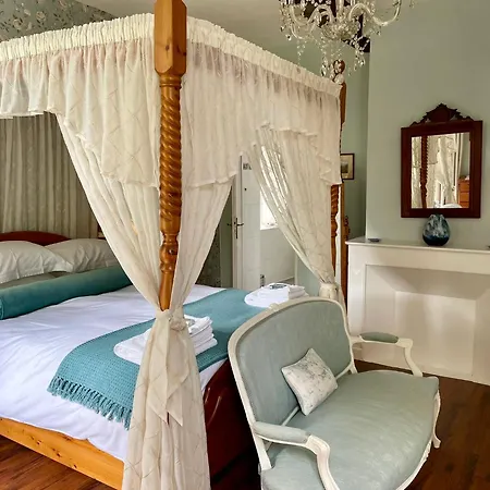 ベッド・アンド・ブレックファスト Le Manoir Aux Volets Verts With Hot Tub