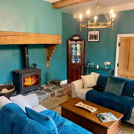 ベッド・アンド・ブレックファスト Le Manoir Aux Volets Verts With Hot Tub 4*