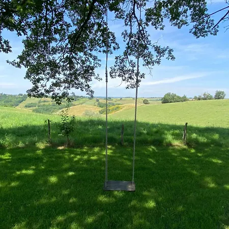 Le Manoir Aux Volets Verts With Hot Tub 3*