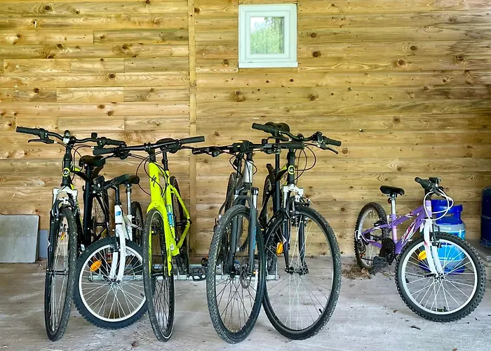 Le Manoir Aux Volets Verts With Hot Tub Salerm